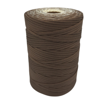 Sznurek poliestrowy płaski 4mm (op.280m ) BEŻ - ECRU 4759